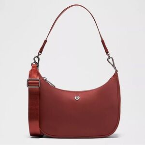 Lululemon City Essentials Small Shoulder Bag 3L NWT Maroon, Burgundy